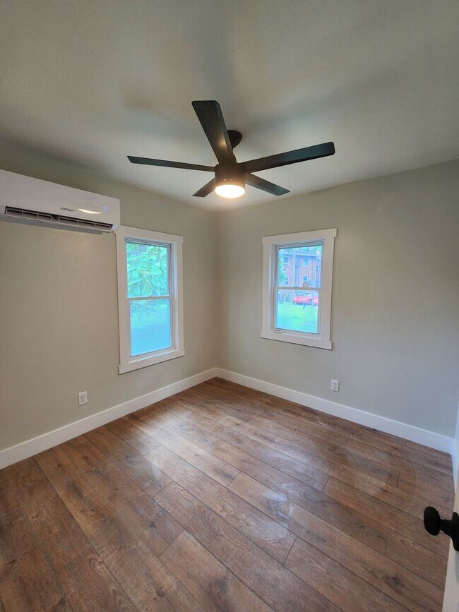 Building Photo - 804 Palatka Rd