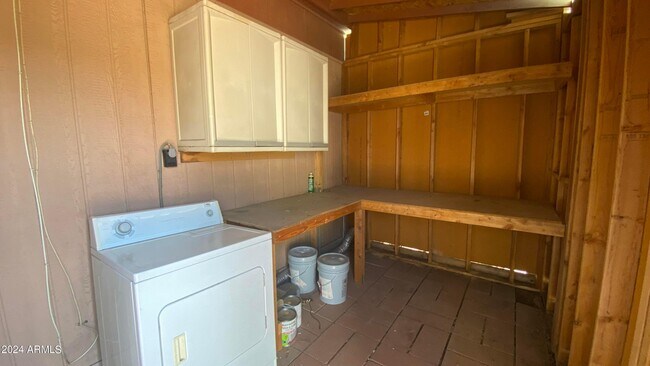 Building Photo - 1714 N 17th Ave