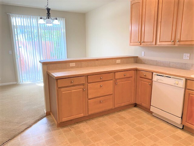 Building Photo - 1407 NE 166th Ct