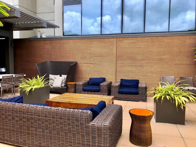 Building Photo - Pacifica Honolulu, Pet Friendly - 2BR/2BA ...