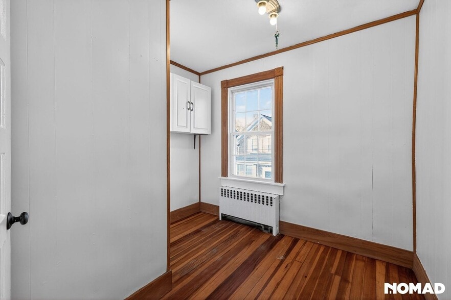 Building Photo - 21 Hall Ave