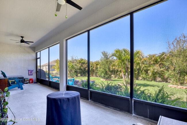 Building Photo - 4318 Lago Vis Dr