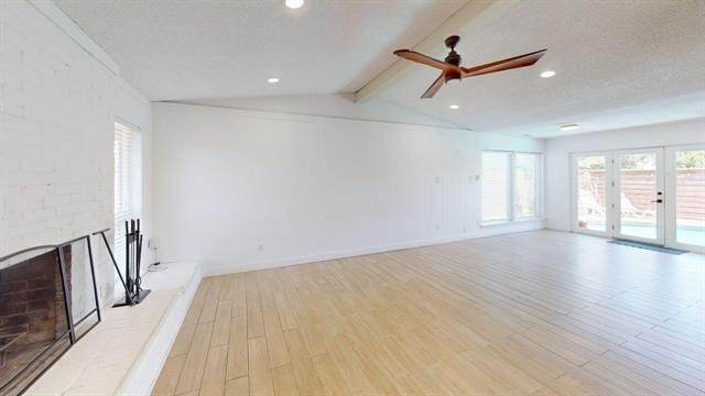 Building Photo - 2131 Blossom Ln