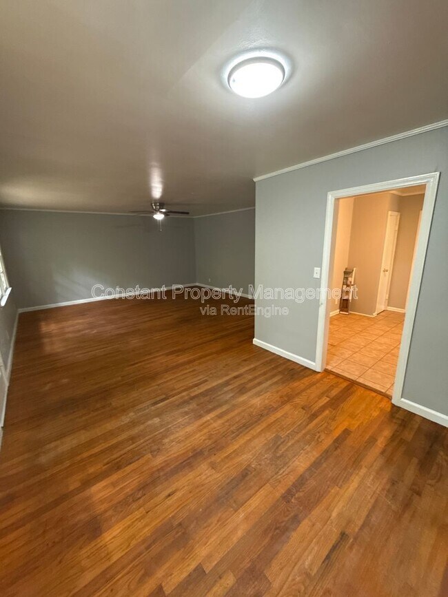 Building Photo - 2873 Audubon Cir