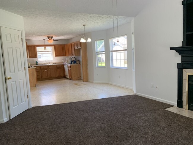 Building Photo - 1731 Snapp Rd
