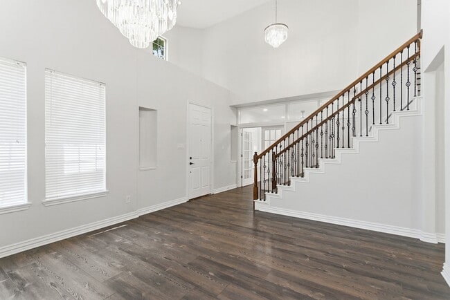 Building Photo - 5308 Sandstone Ln