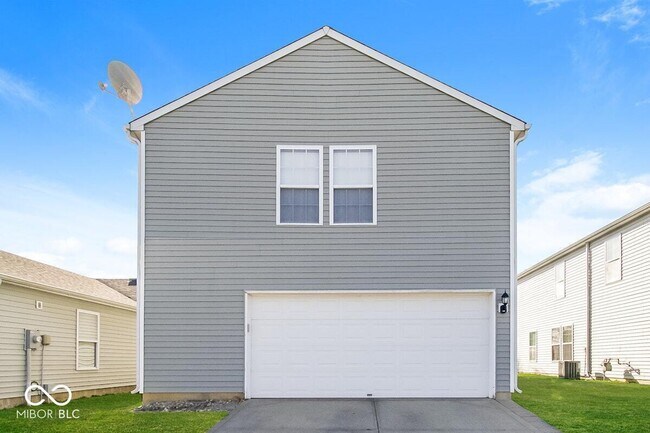 Building Photo - 2031 Bridlewood Dr