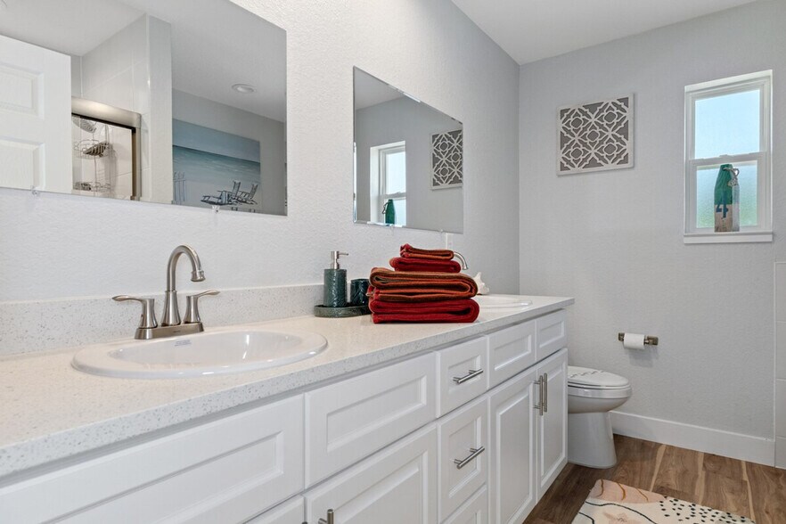 Building Photo - 10244 W Waterlander Lp