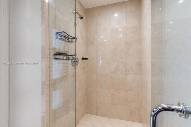 Building Photo - 17875 Collins Ave