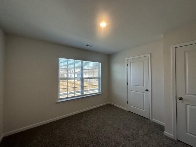 Building Photo - 6017 Northway forest Dr