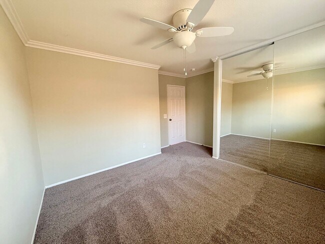 Building Photo - 4 Bed Single Story Home for rent in Wildomar