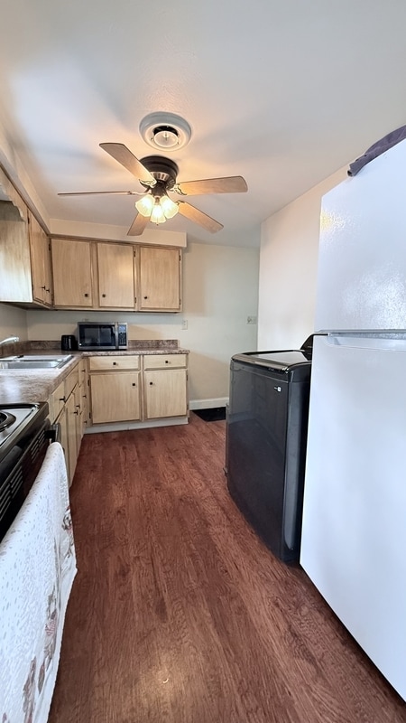 Building Photo - 1808 Trimble Ave