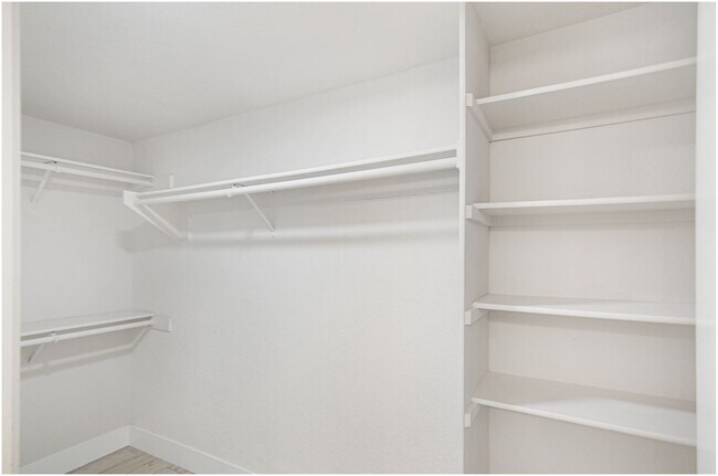 Building Photo - 2 Bedroom Dana Point Condo!