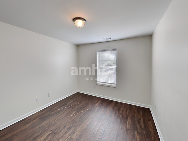 Building Photo - 104 Flagler Way