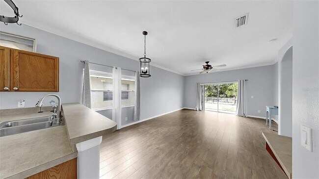 Building Photo - 7853 Bristol Park Dr