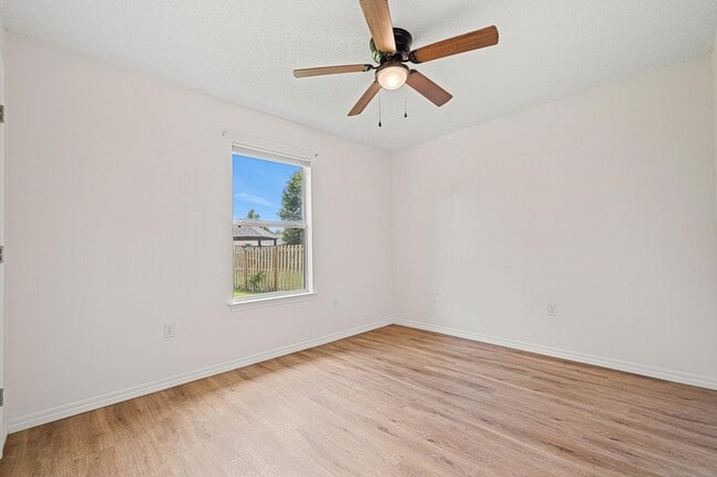 Building Photo - 8517 High School Blvd