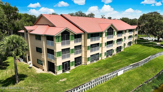 Building Photo - 99 Broad River Pl