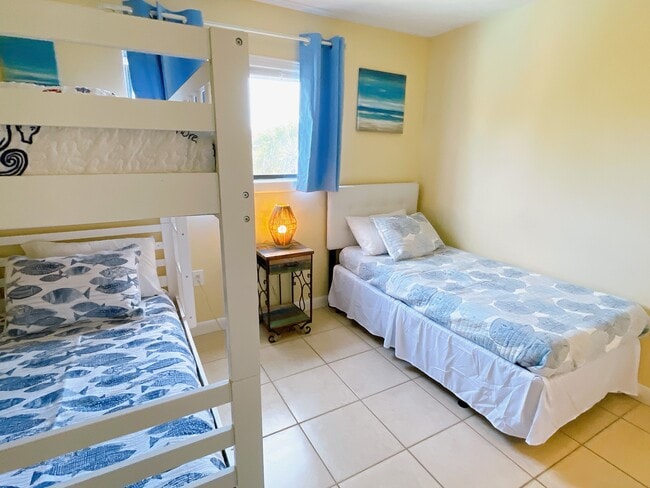 Building Photo - 663 William Hilton Pkwy