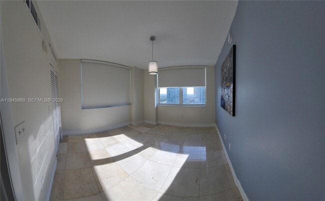 Building Photo - 31 SE 5th St