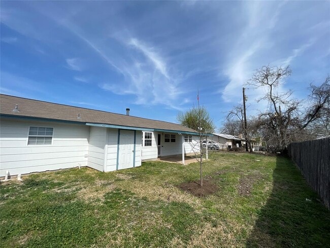 Building Photo - 1506 Big Meadow Dr