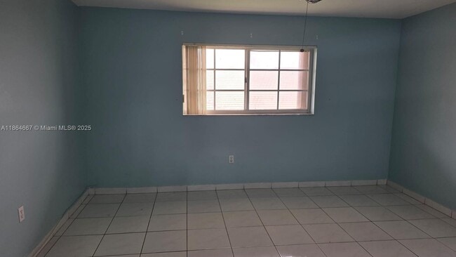 Building Photo - 8851 NW 119th St