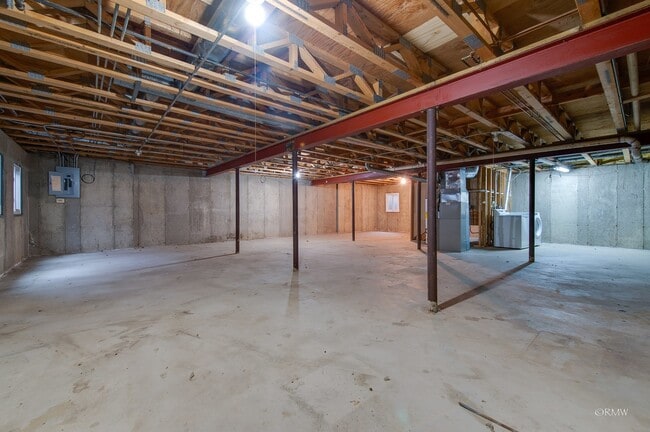 Building Photo - 1080 Rockport Dr