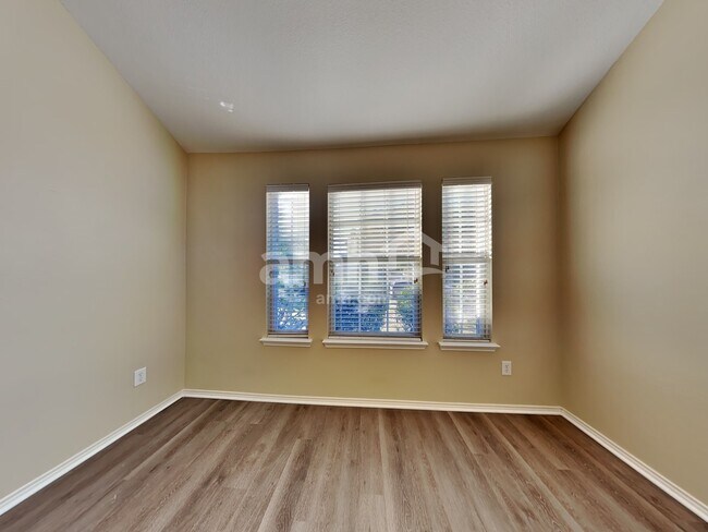 Building Photo - 1349 Illinois Ave