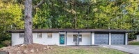 Building Photo - 2243 7 Oaks Cir