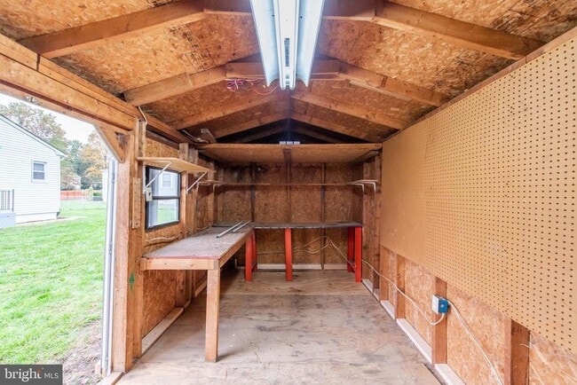 Building Photo - 919 Carroll Ave