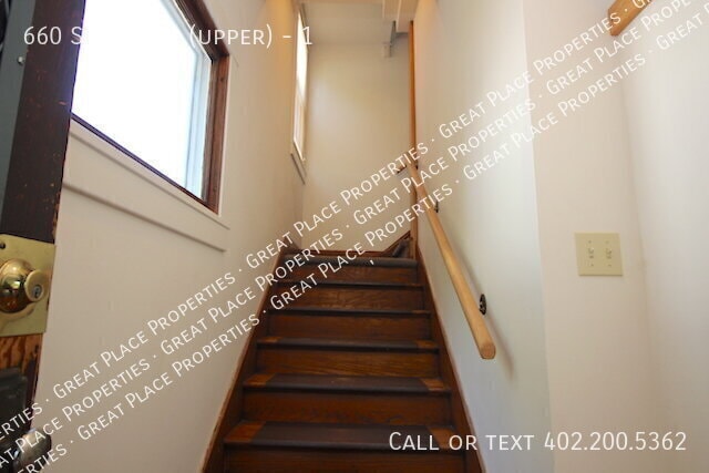 Building Photo - 660 S 28th St