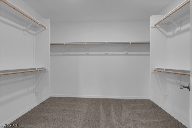 Building Photo - 10227 Estancia Hl St