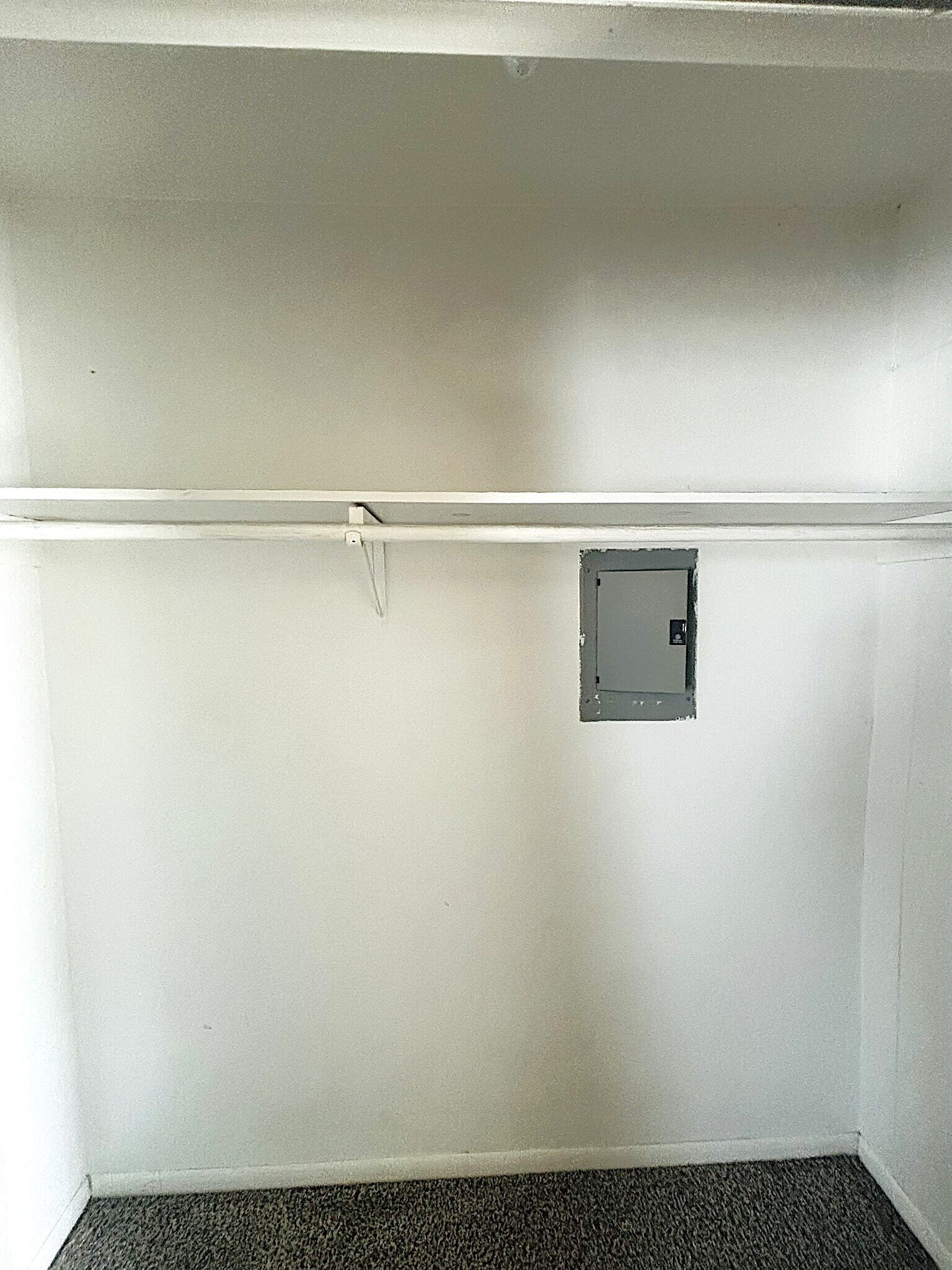 Building Photo - 402 S 2nd St