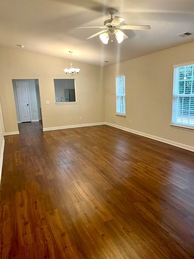 Building Photo - 5473 Harris Cove Dr