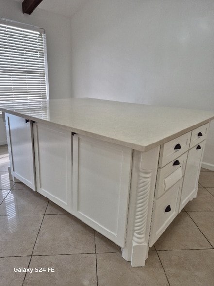 Building Photo - 9814 Sageroyal Ln