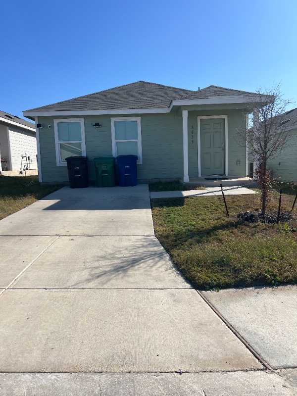 Building Photo - 8615 Astral Pl