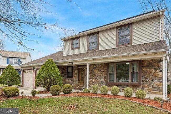 Building Photo - 21 Parc Ridge Dr