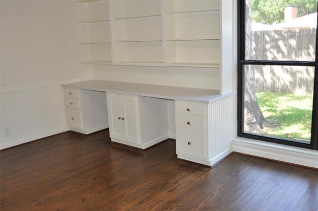 Building Photo - 704 Ridgedale Dr