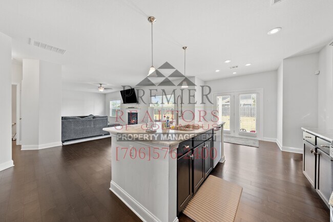 Building Photo - 7125 Double Pine Ct