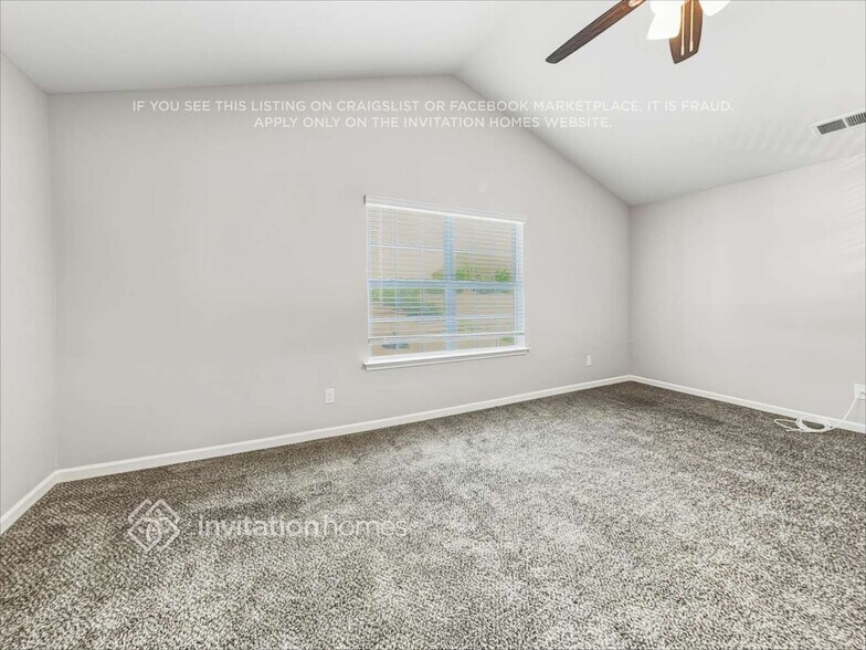 Building Photo - 7421 Larwill Ln