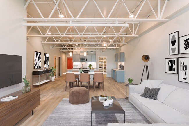Building Photo - 210 W Peden Alley