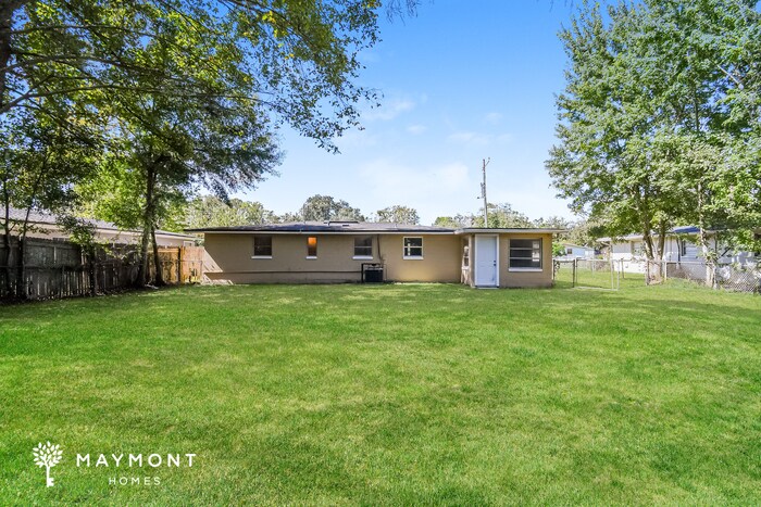 Building Photo - 5601 Tampico Rd