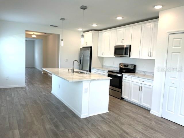 Building Photo - 16801 Celebration Dr