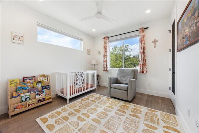 Building Photo - 5413 Blue Bird Ln