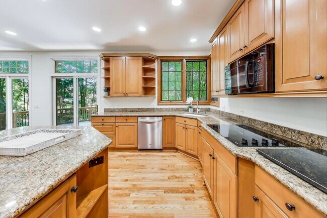 Building Photo - 1620 Timber Woods Ln