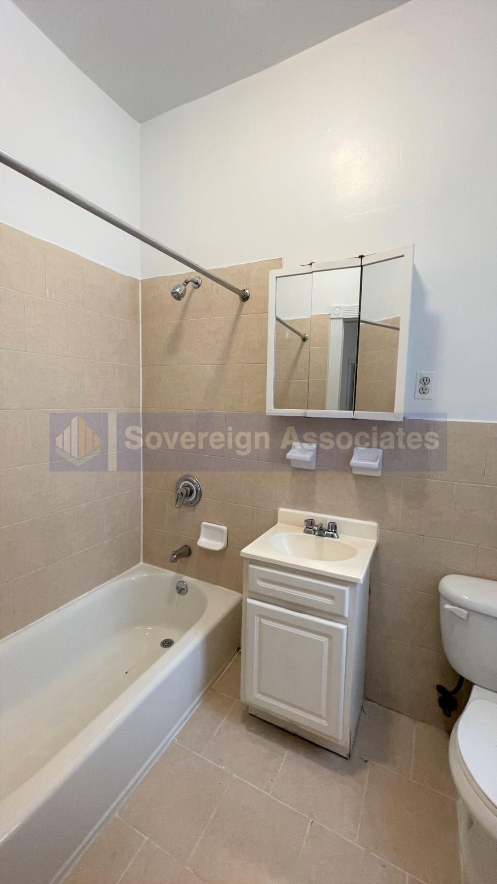 Building Photo - 270 Fort Washington Ave