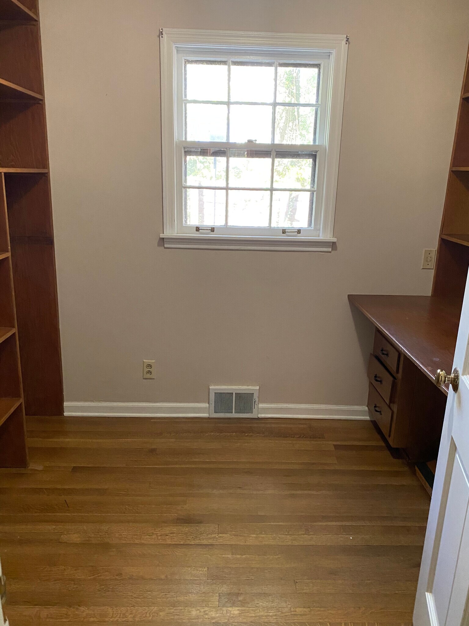 Office - 63 Shady Glen Rd