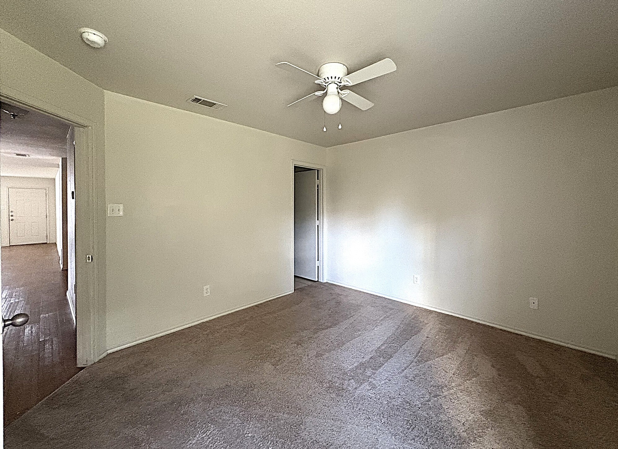 Building Photo - 6600 Temora Loop