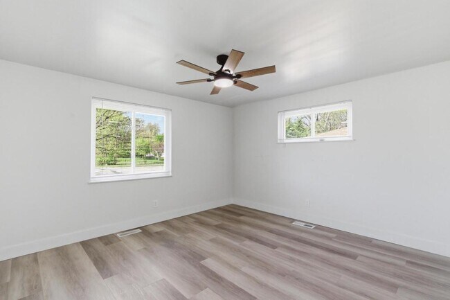 Building Photo - 4838 Wilmington Pike