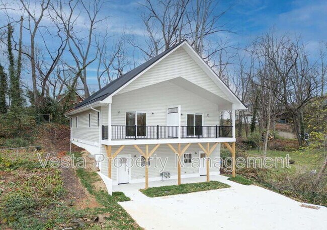 Building Photo - 39 Belmont Ave