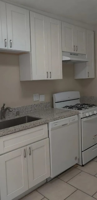 Building Photo - City Heights! RENOVATED 2-Bed, 1-Bath with IN UNIT W/D